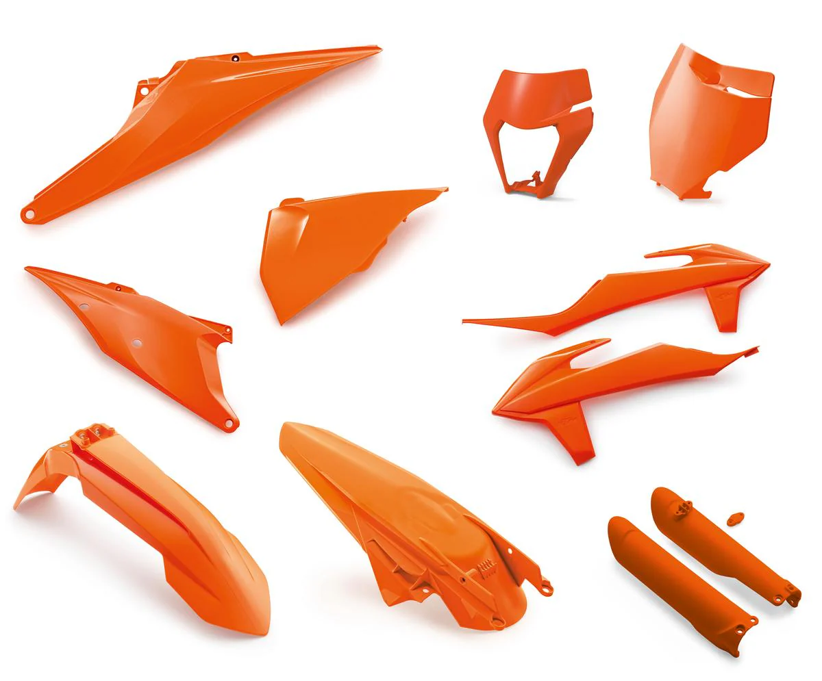 PLASTIC PARTS KIT