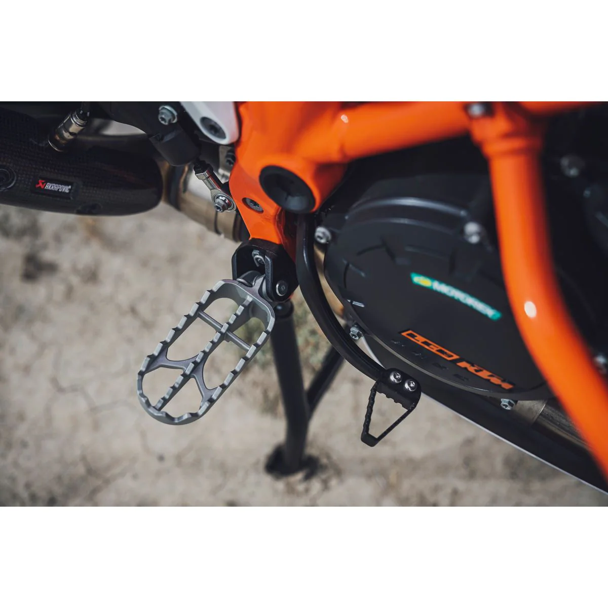 FACTORY RACING FOOTPEG SET - Image 2